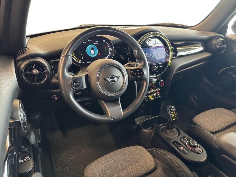 Mini Cooper vaihtoauto