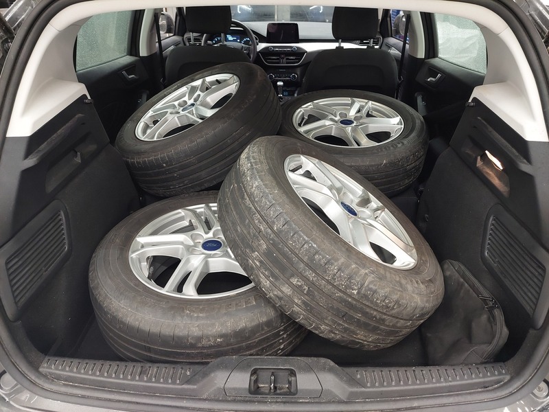 Ford Focus vaihtoauto