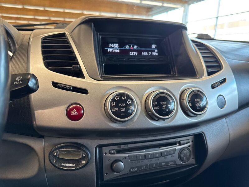 Mitsubishi L200 vaihtoauto