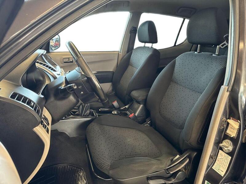 Mitsubishi L200 vaihtoauto