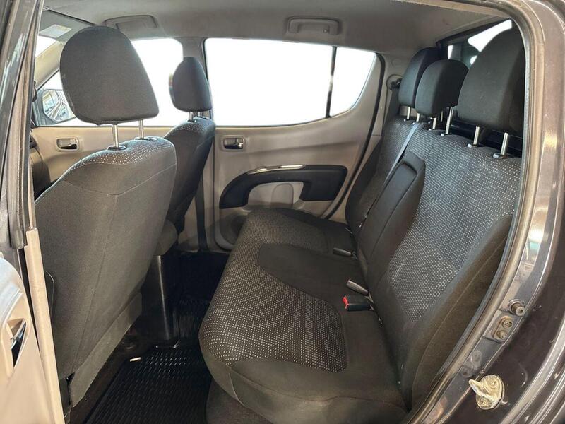 Mitsubishi L200 vaihtoauto