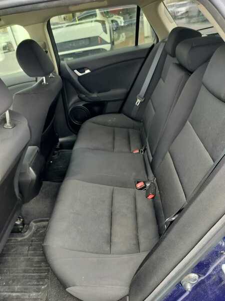 Honda Accord vaihtoauto