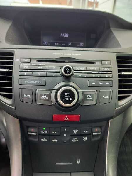 Honda Accord vaihtoauto