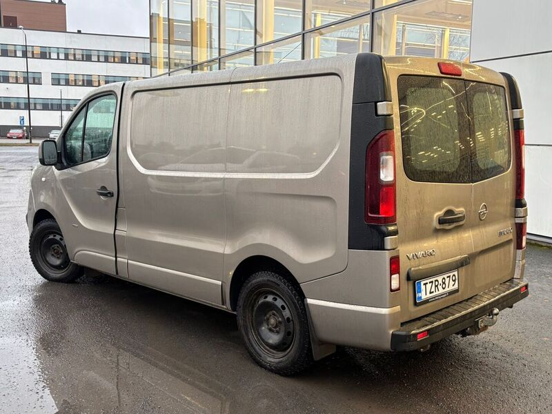 Opel Vivaro vaihtoauto