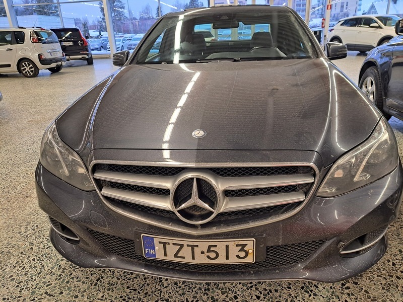 Mercedes-Benz E vaihtoauto