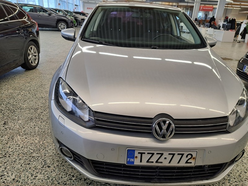 Volkswagen Golf vaihtoauto