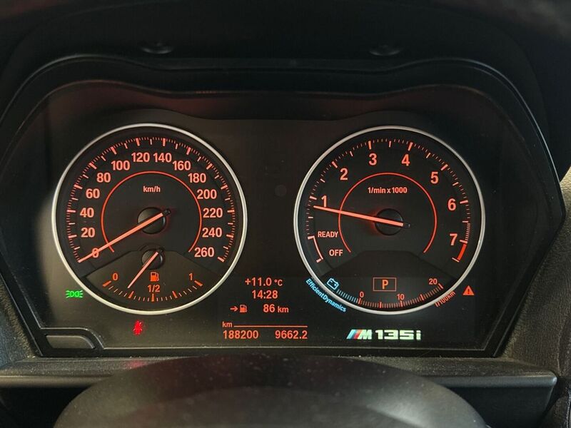 BMW M135i vaihtoauto