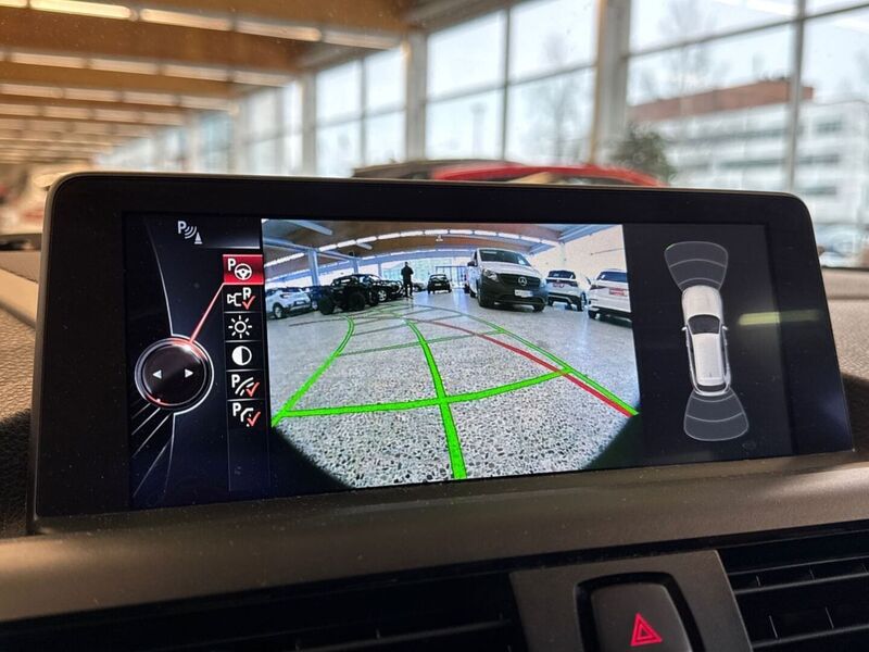 BMW M135i vaihtoauto