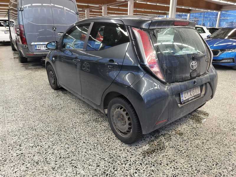 Toyota AYGO vaihtoauto