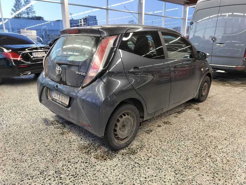 Toyota AYGO vaihtoauto