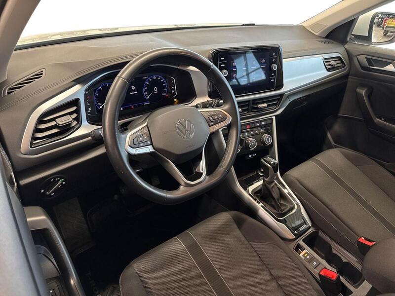 Volkswagen T-Roc vaihtoauto