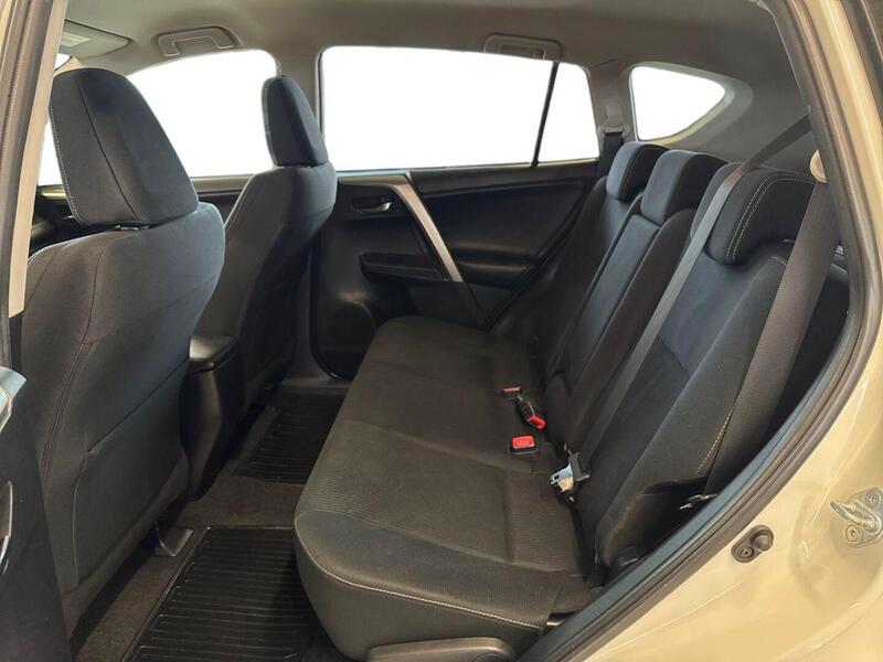 Toyota RAV4 vaihtoauto