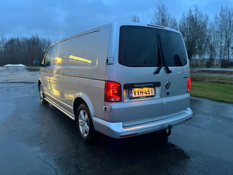 Volkswagen Transporter vaihtoauto
