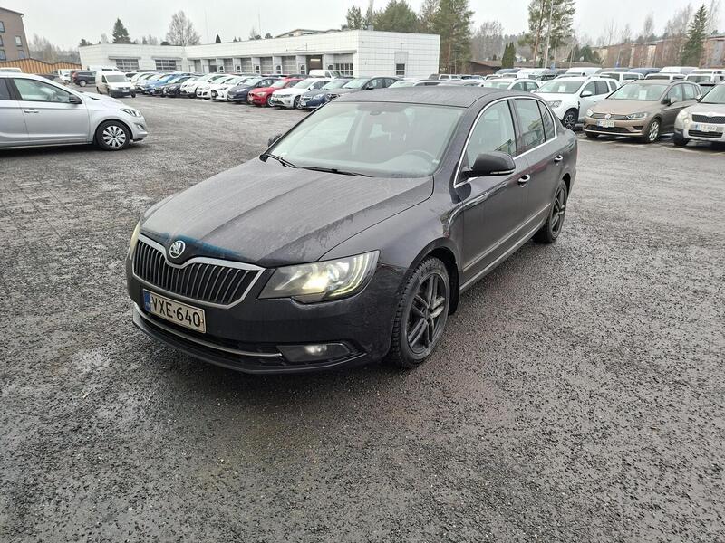 Skoda Superb vaihtoauto