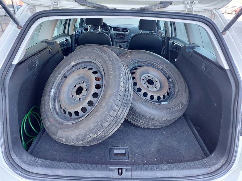 Volkswagen Golf vaihtoauto