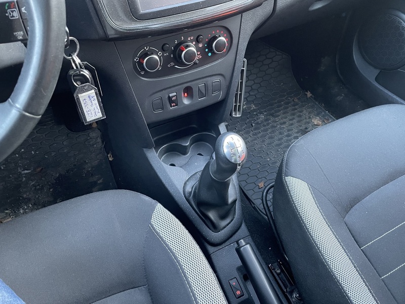 Dacia Sandero vaihtoauto