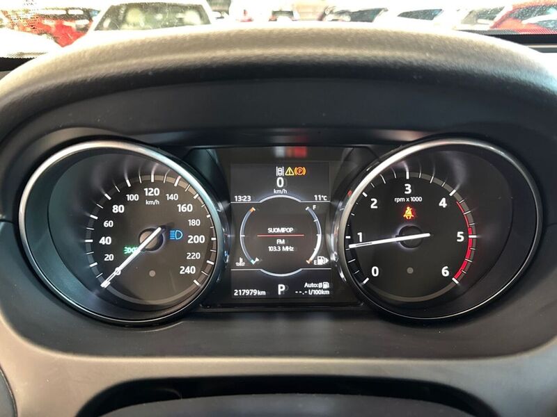 Land Rover Discovery Sport vaihtoauto