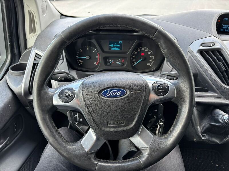 Ford Transit Custom vaihtoauto