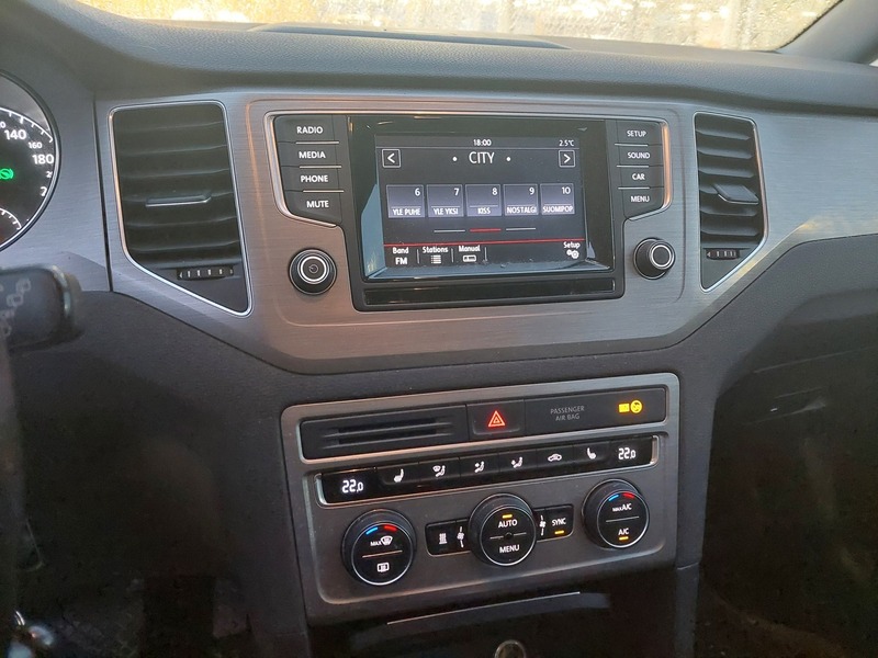 Volkswagen Golf Sportsvan vaihtoauto