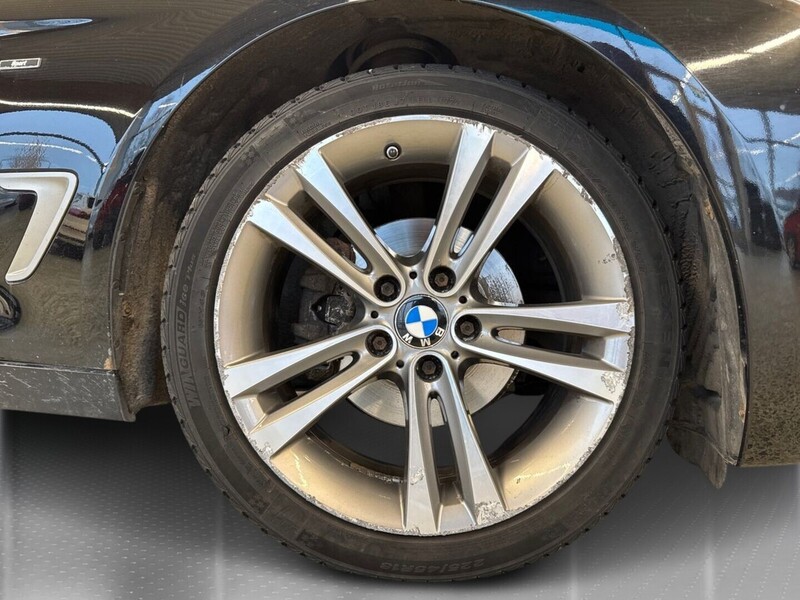 BMW 320 vaihtoauto