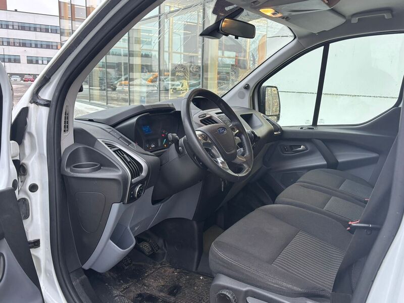 Ford Transit Custom vaihtoauto