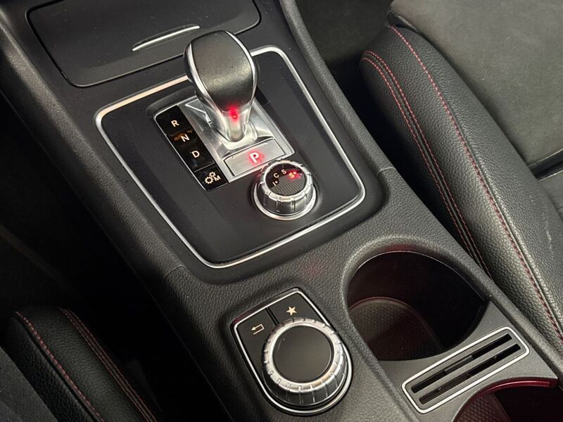 Mercedes-Benz CLA vaihtoauto