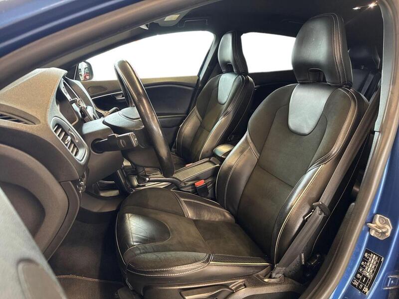 Volvo V40 vaihtoauto