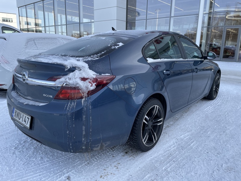 Opel Insignia vaihtoauto
