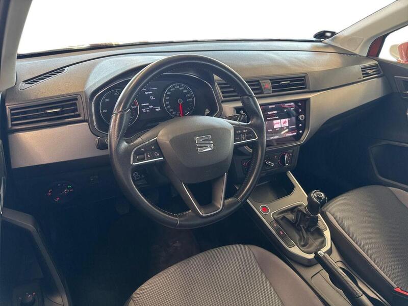 SEAT Arona vaihtoauto