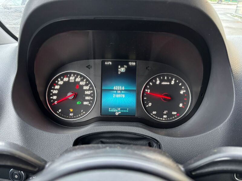 Mercedes-Benz Sprinter vaihtoauto