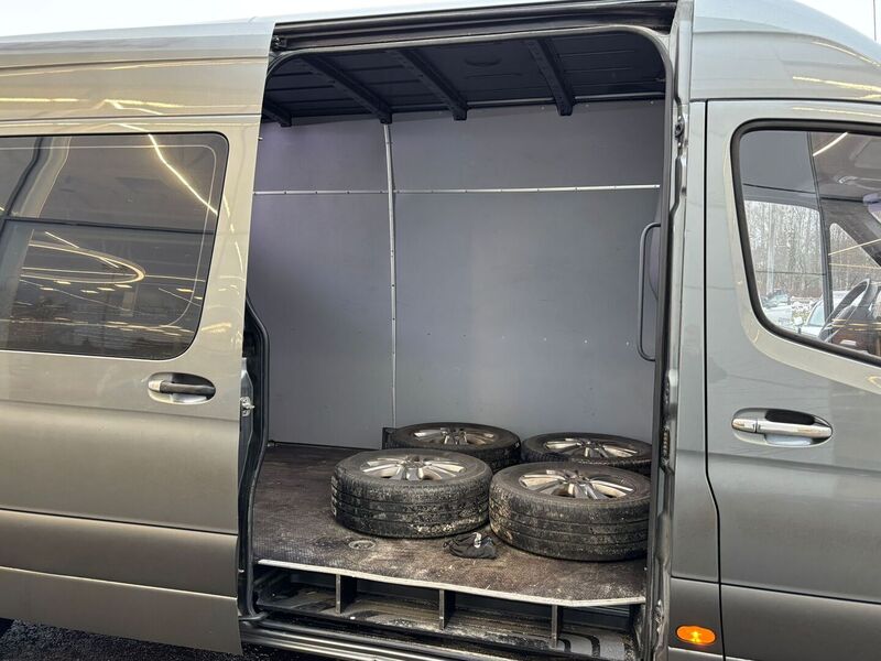 Mercedes-Benz Sprinter vaihtoauto