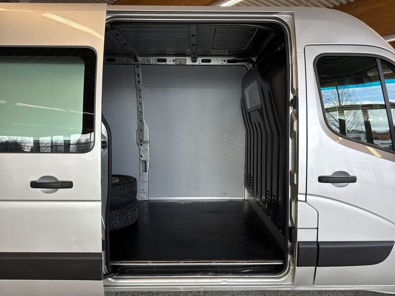 Opel Movano vaihtoauto