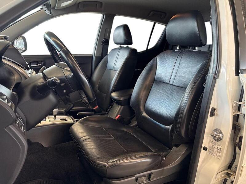 Mitsubishi L200 vaihtoauto