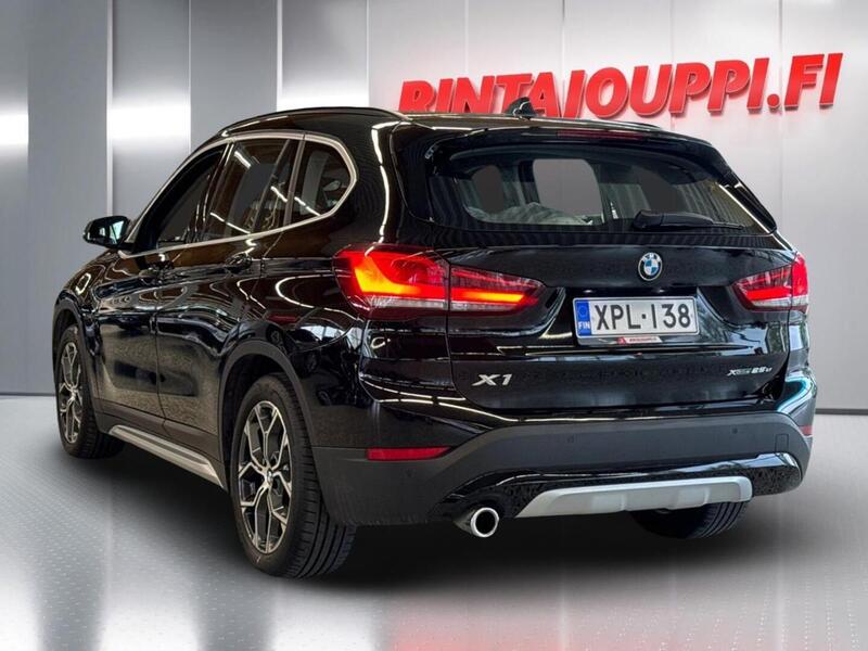 BMW X1 vaihtoauto
