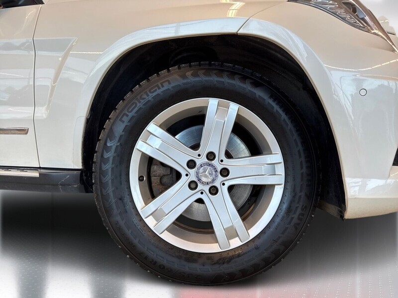 Mercedes-Benz GLK vaihtoauto