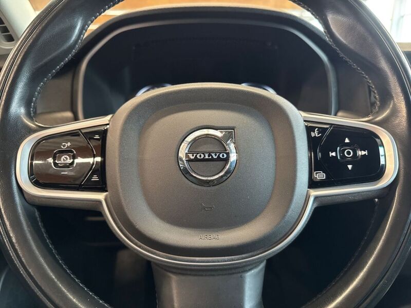 Volvo V90 Cross Country vaihtoauto
