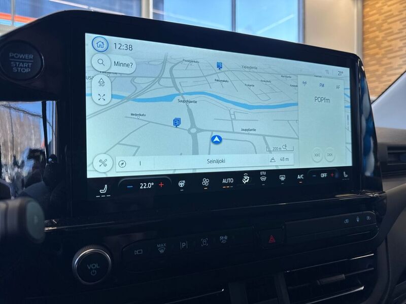 Ford Tourneo Custom vaihtoauto