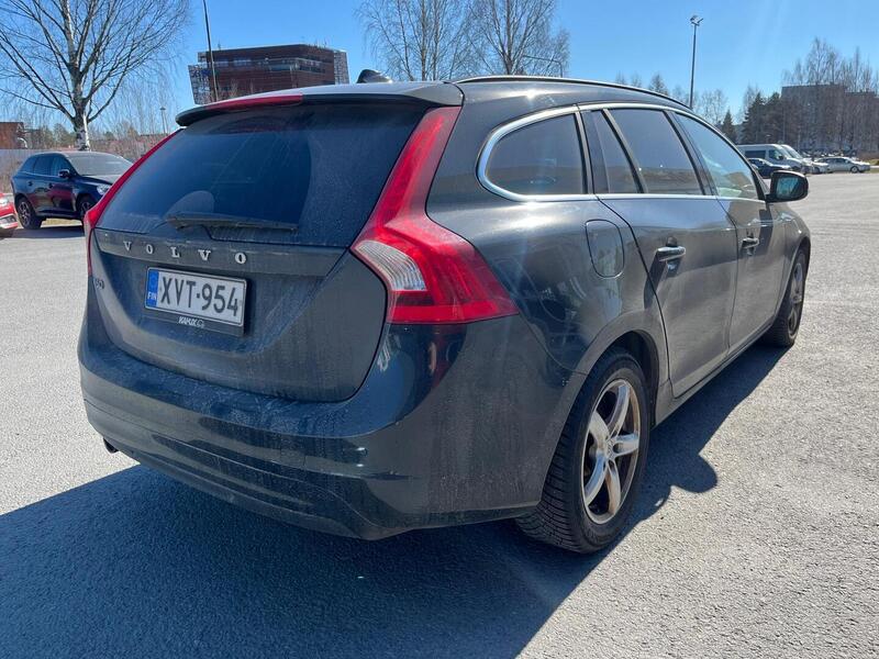 Volvo V60 vaihtoauto