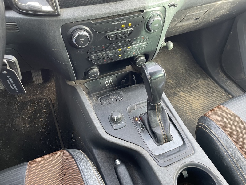 Ford Ranger vaihtoauto