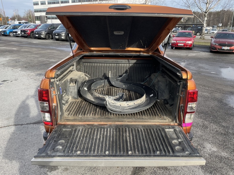 Ford Ranger vaihtoauto