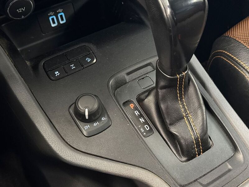 Ford Ranger vaihtoauto