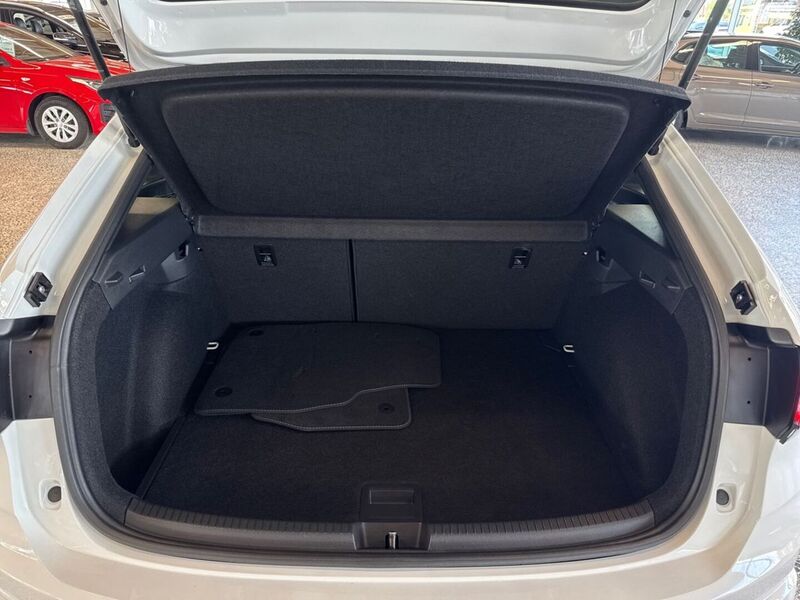 Volkswagen Taigo vaihtoauto