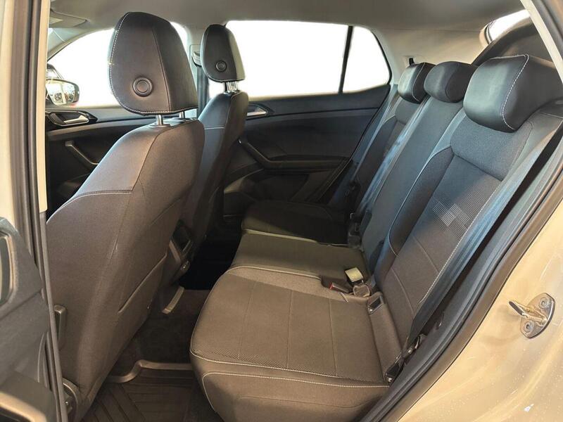 Volkswagen T-Cross vaihtoauto