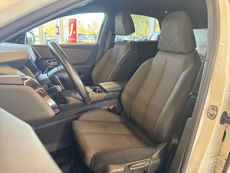 DS 7 Crossback vaihtoauto