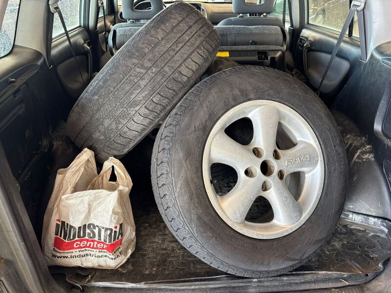 Toyota RAV4 vaihtoauto