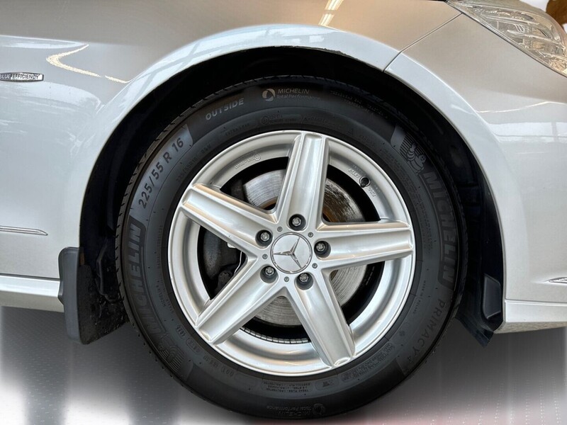 Mercedes-Benz E vaihtoauto