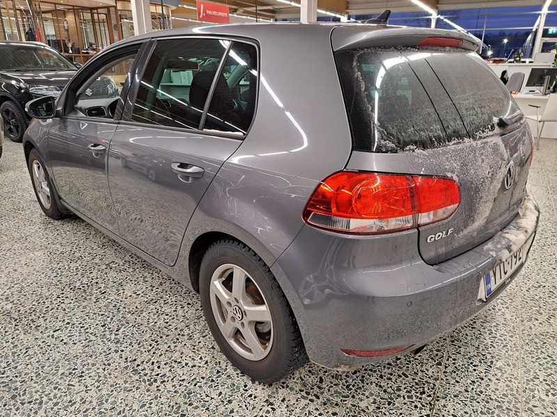 Volkswagen Golf vaihtoauto