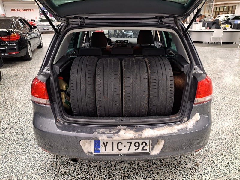 Volkswagen Golf vaihtoauto