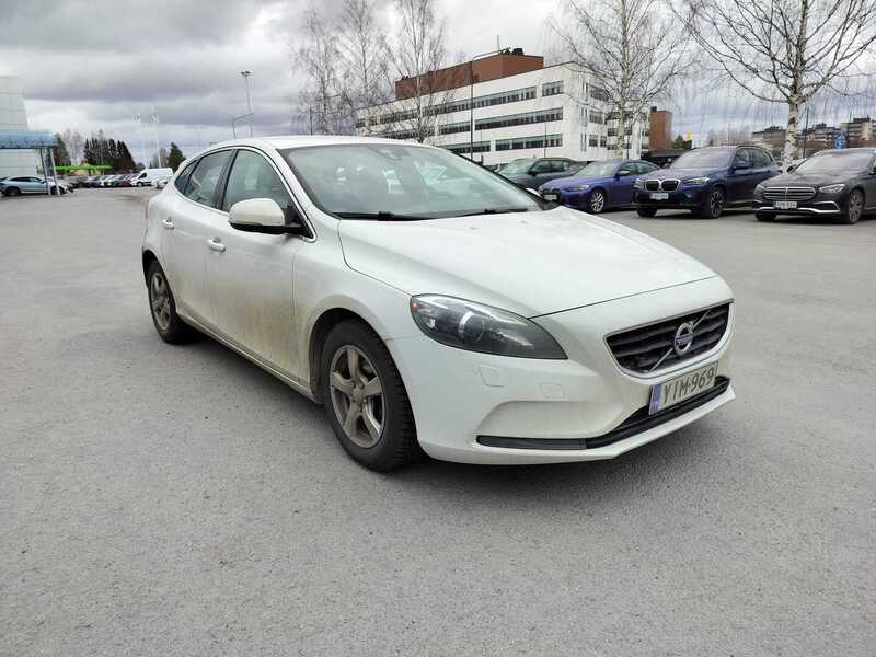 Volvo V40 vaihtoauto