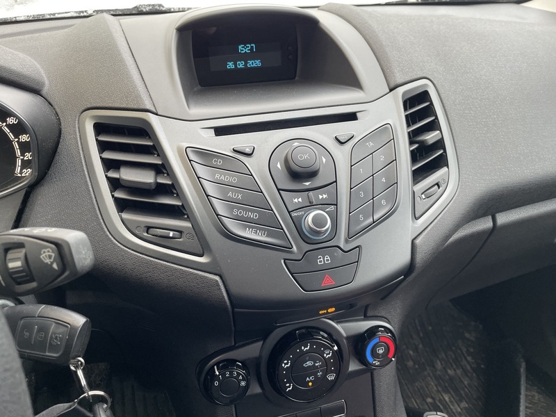 Ford Fiesta vaihtoauto